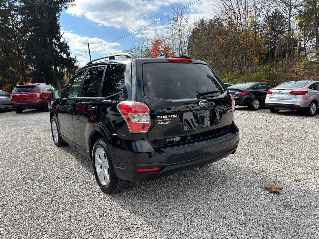 2016 Subaru Forester Image 6