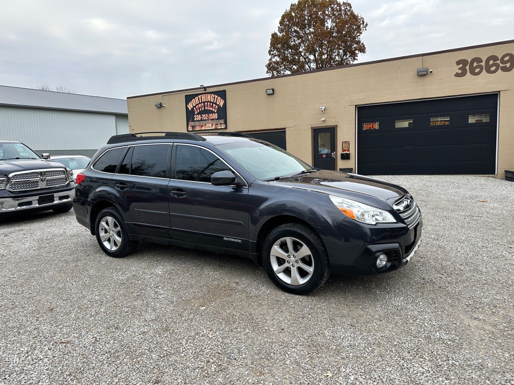 2013 Subaru Outback Image 1