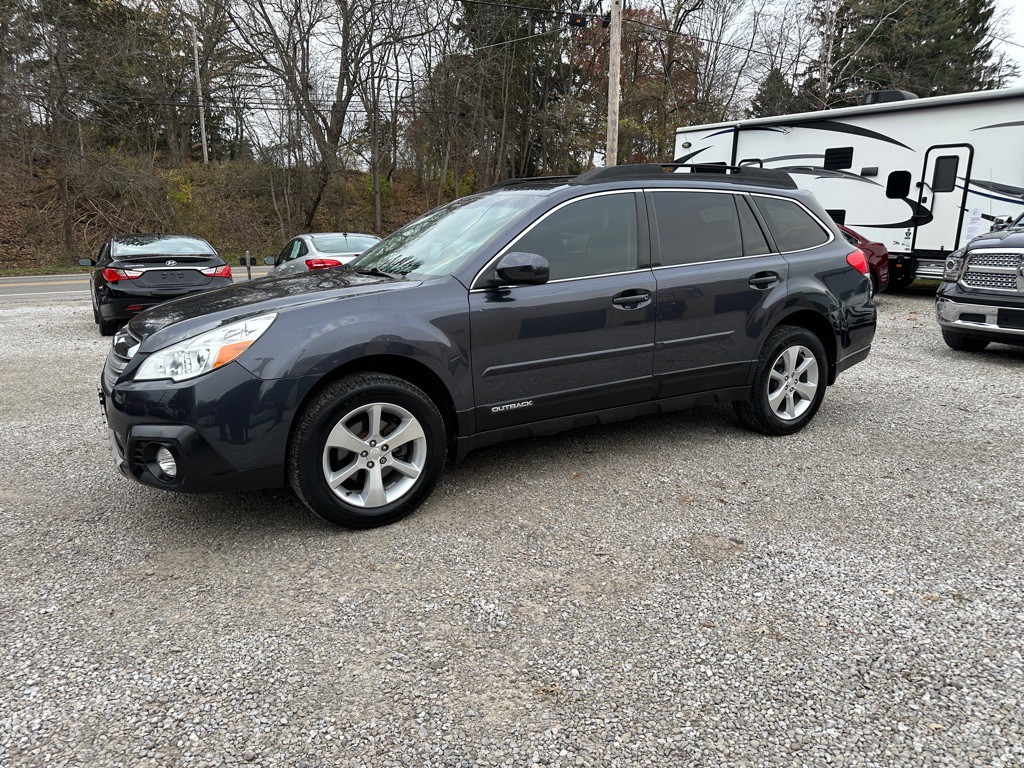 2013 Subaru Outback Image 4