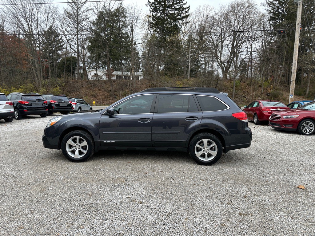2013 Subaru Outback Image 5