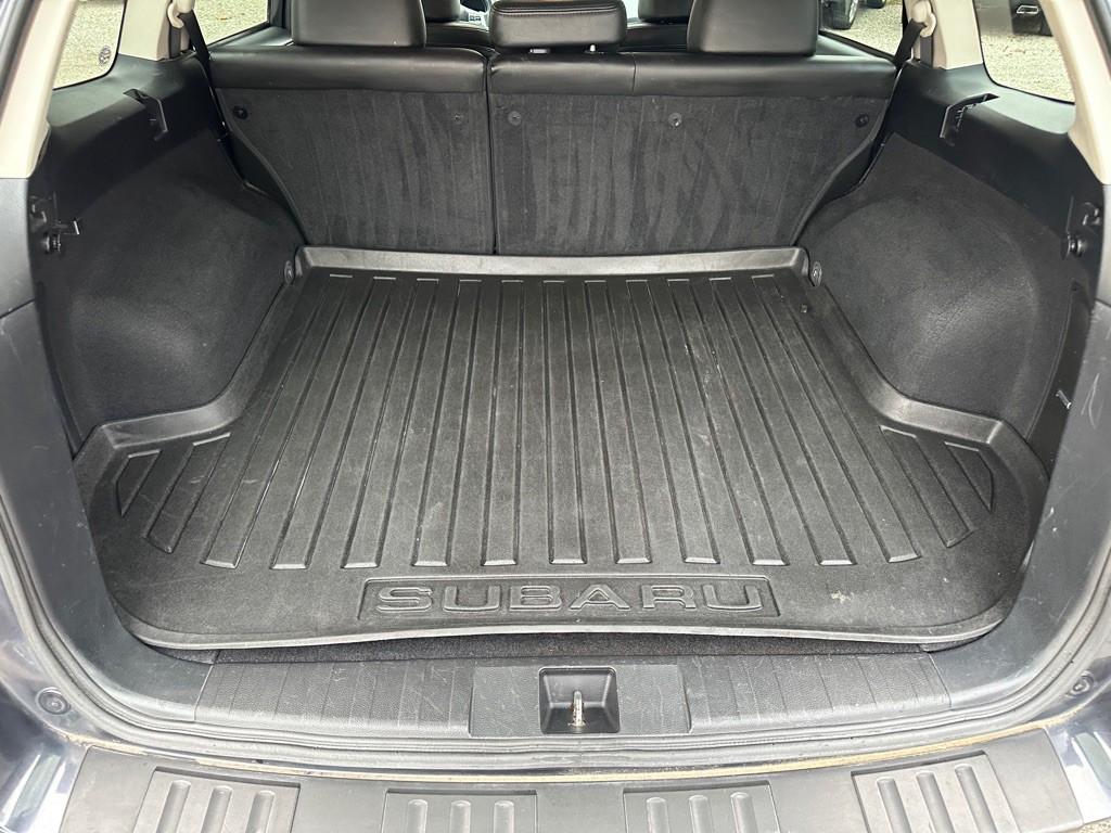 2013 Subaru Outback Image 14