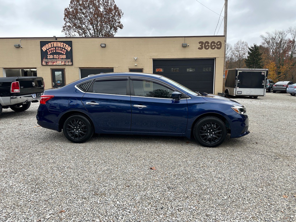 2016 Nissan Sentra Image 1