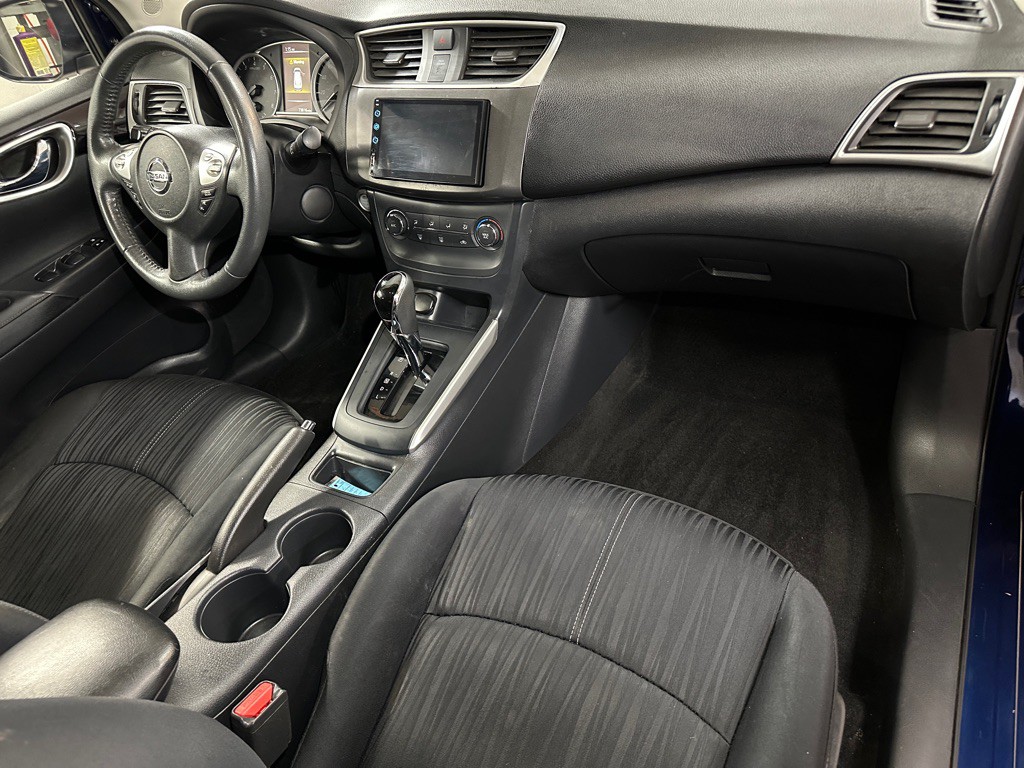 2016 Nissan Sentra Image 13