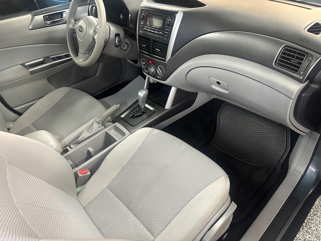 2012 Subaru Forester Image 13