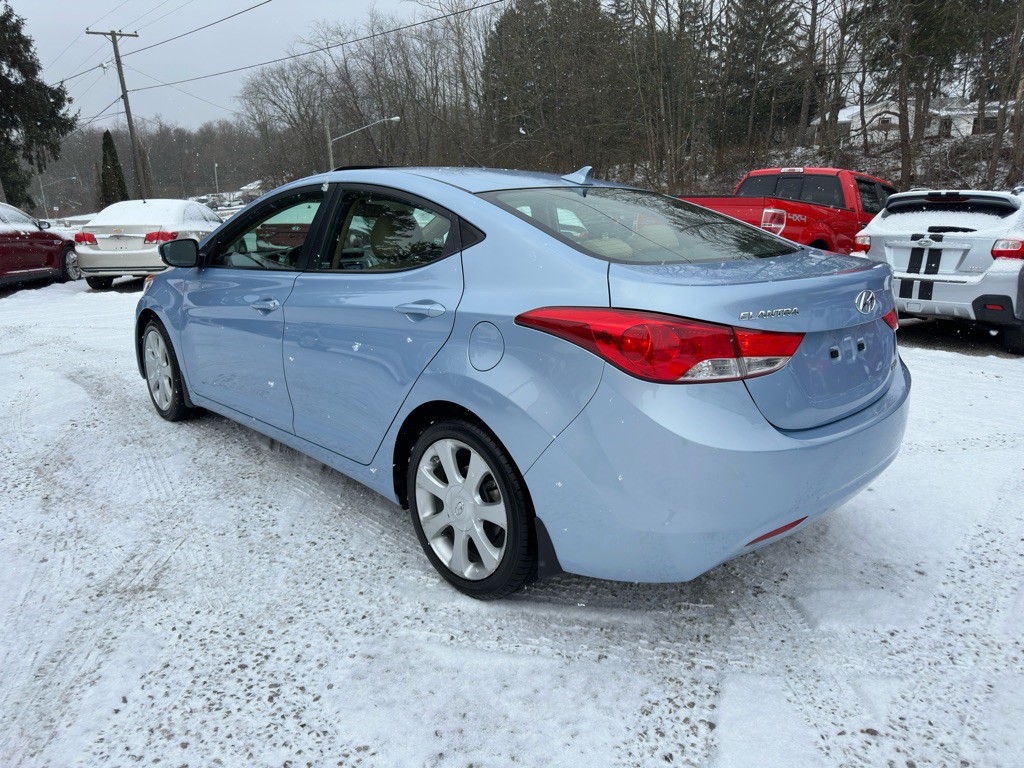 2012 Hyundai Elantra Image 6
