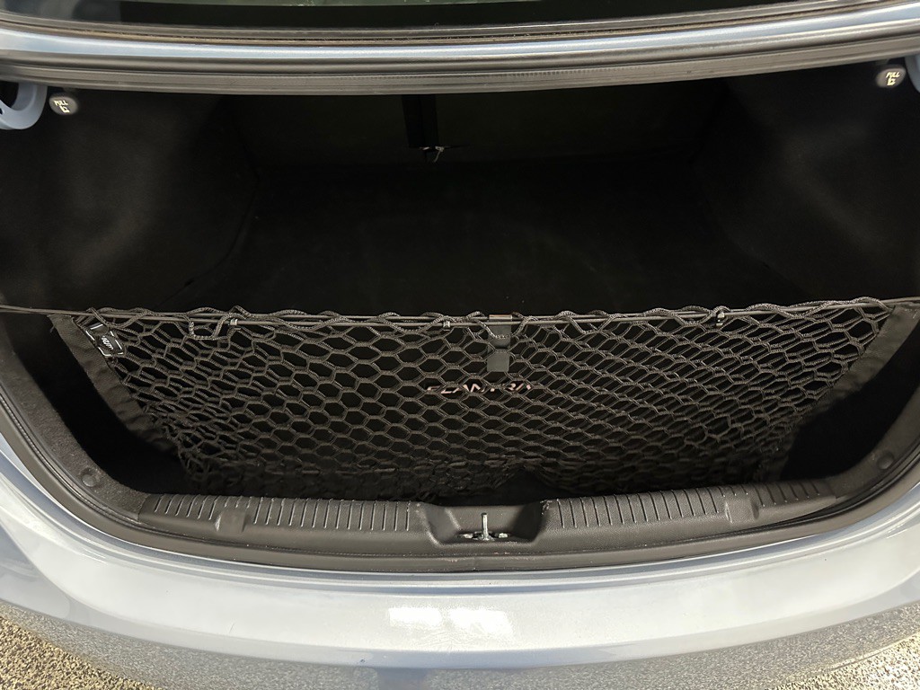 2012 Hyundai Elantra Image 17