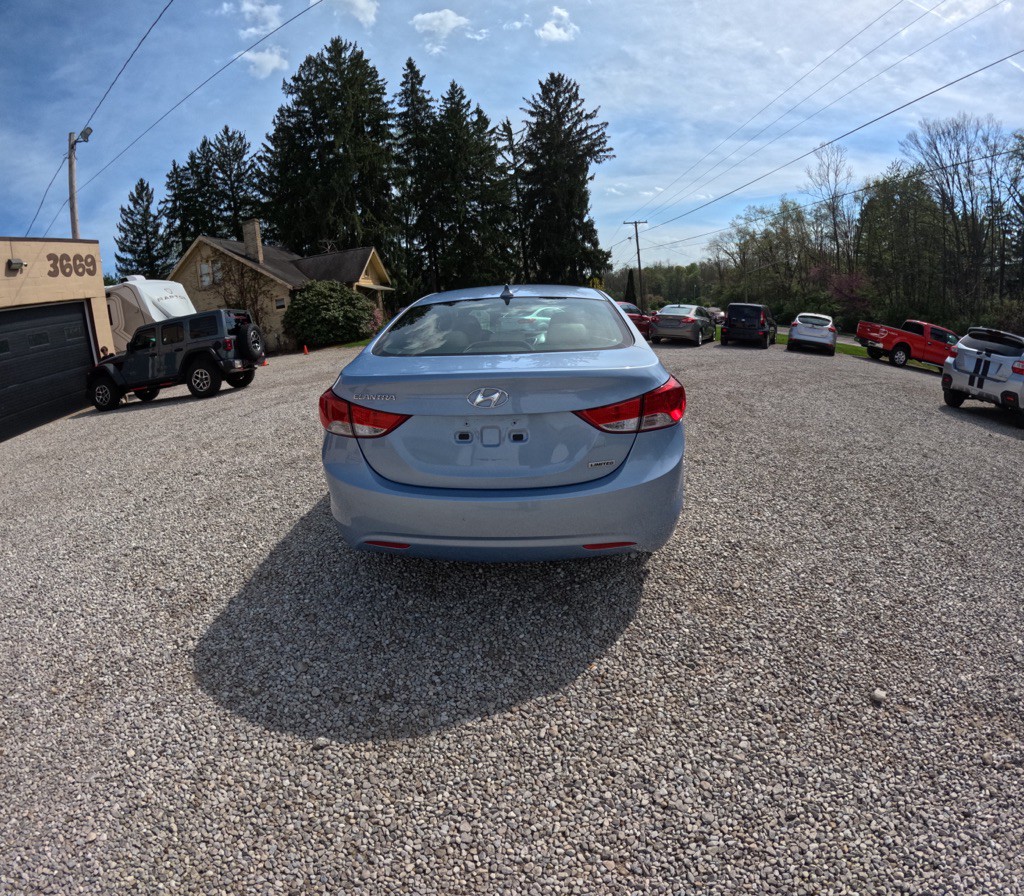 2012 Hyundai Elantra Image 6