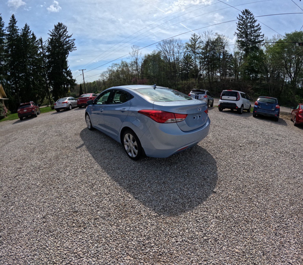 2012 Hyundai Elantra Image 7