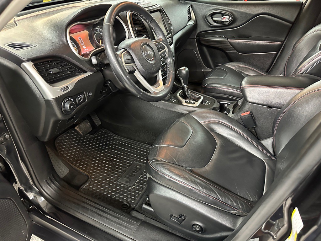 2014 Jeep Cherokee Image 10