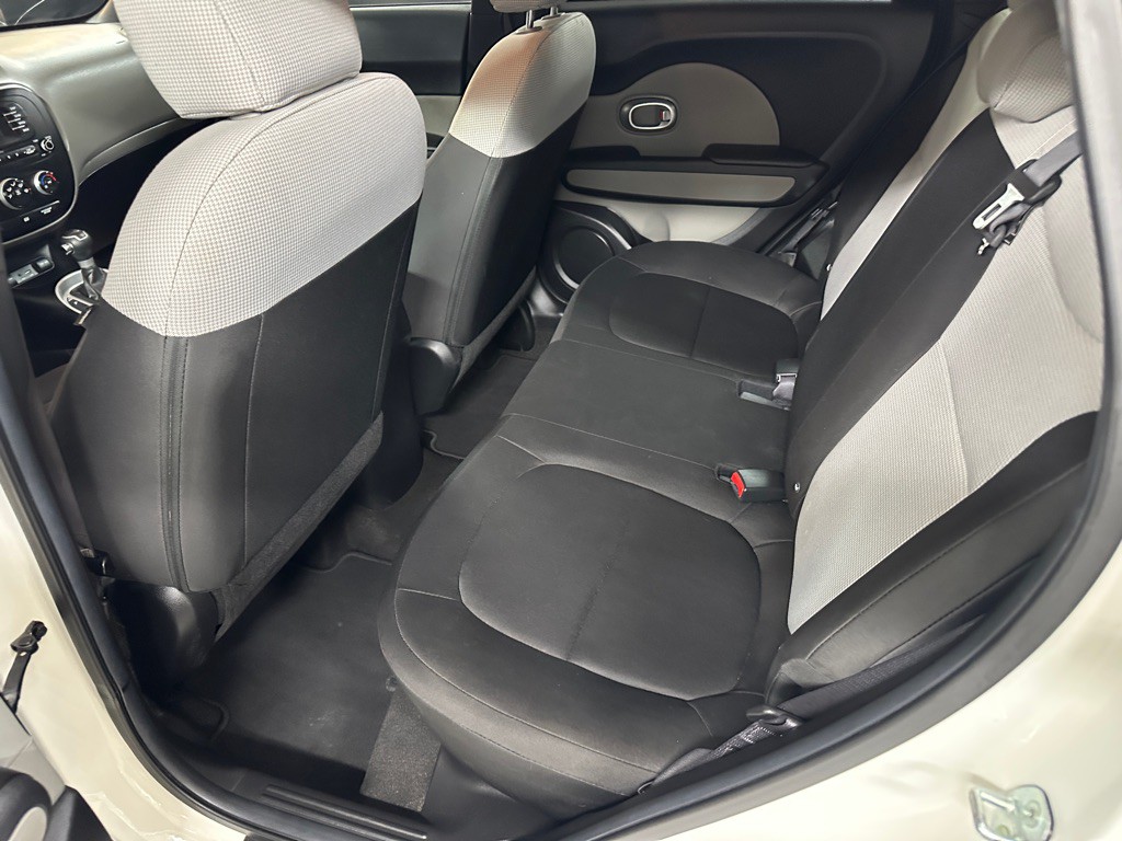 2015 Kia Soul Image 10