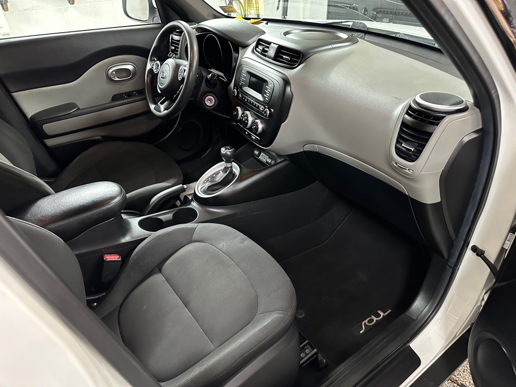 2015 Kia Soul Image 11