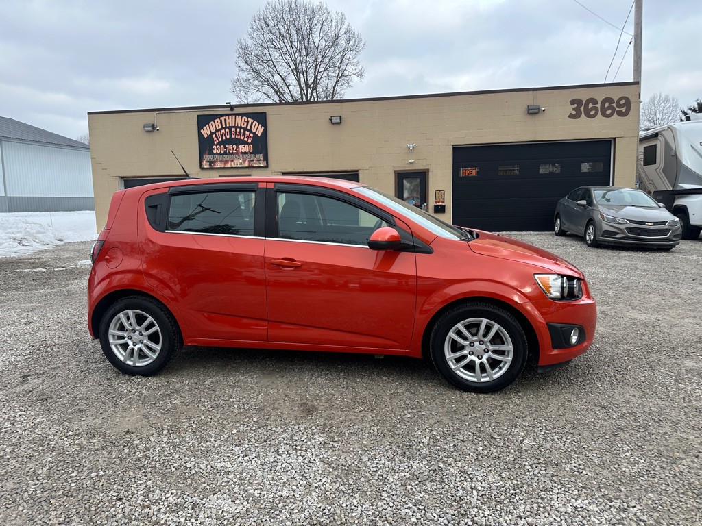 2013 Chevrolet Sonic Image 1