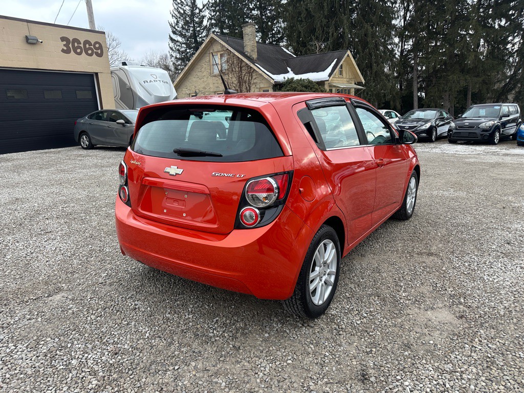 2013 Chevrolet Sonic Image 6