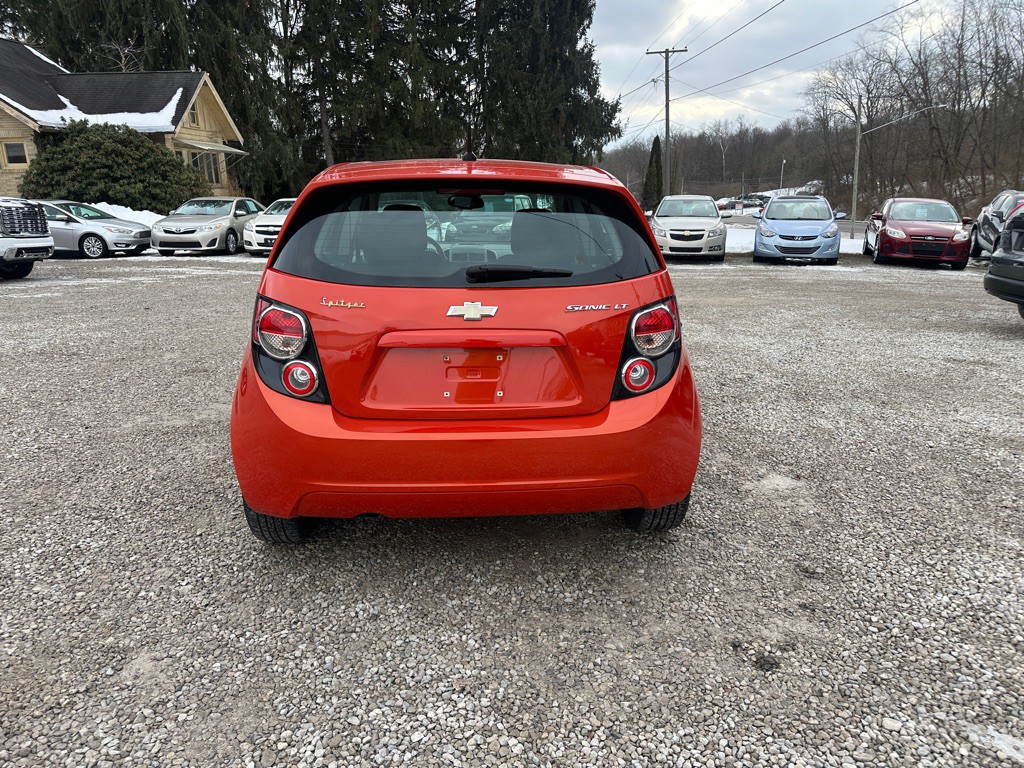 2013 Chevrolet Sonic Image 9