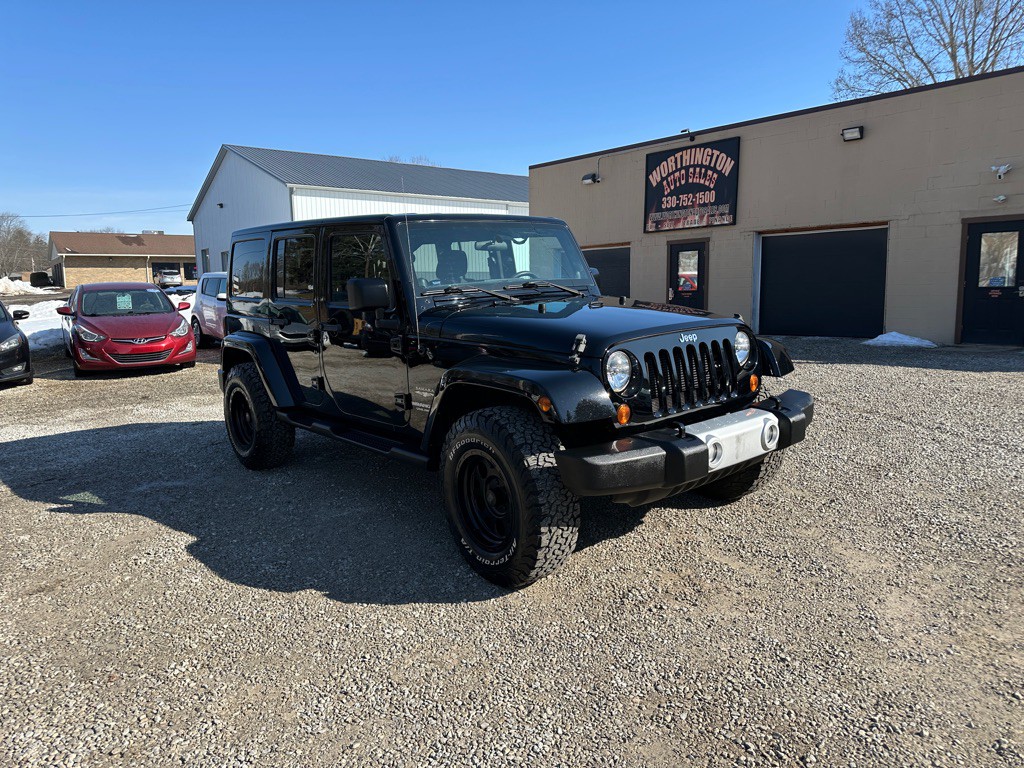 2012 Jeep Wrangler Unlimited Image 2