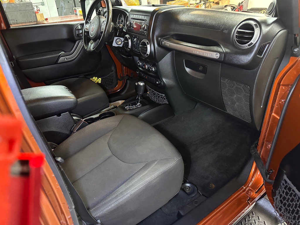 2014 Jeep Wrangler Unlimited Image 12