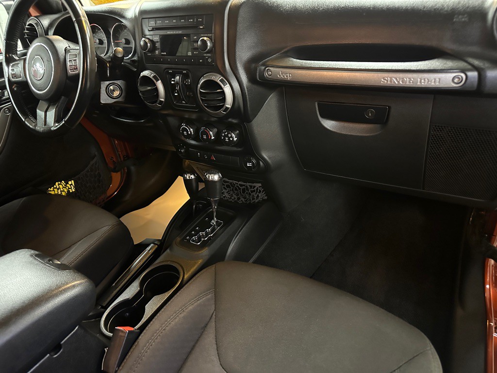 2014 Jeep Wrangler Unlimited Image 13