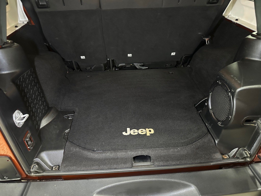 2014 Jeep Wrangler Unlimited Image 15