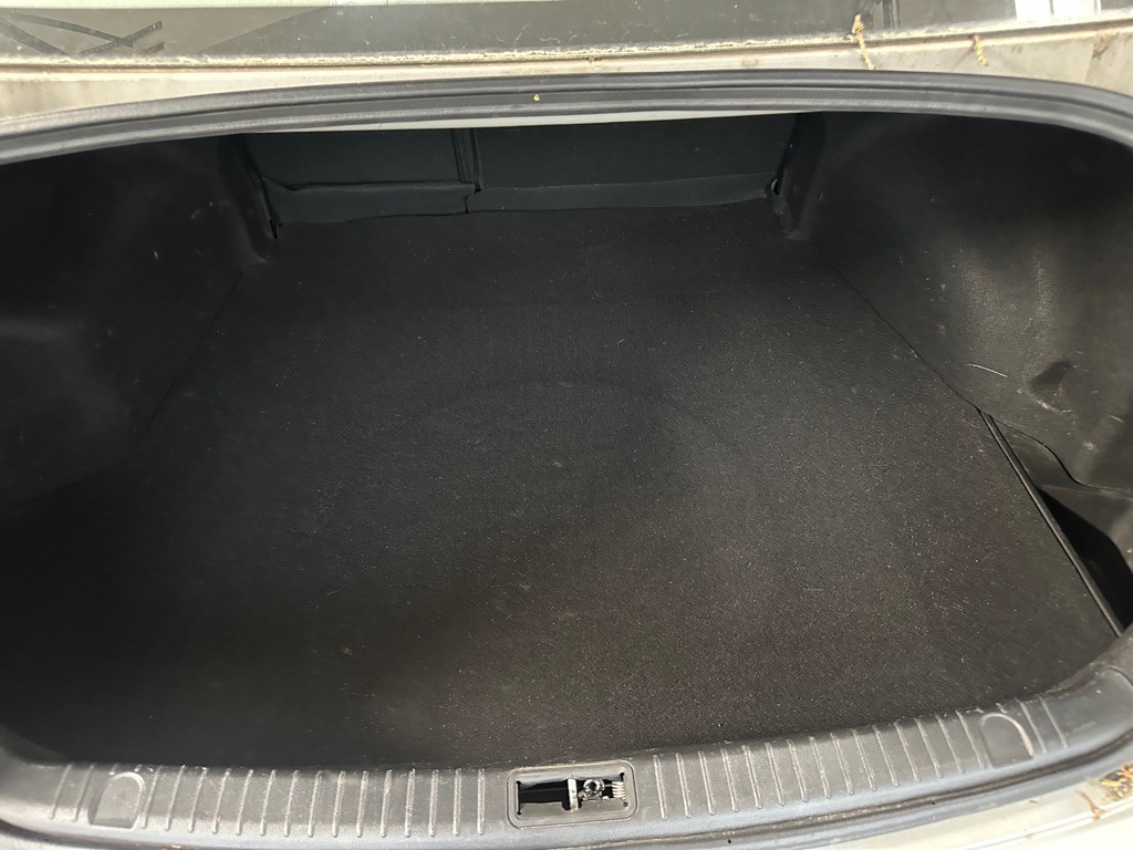 2009 Hyundai Sonata Image 14