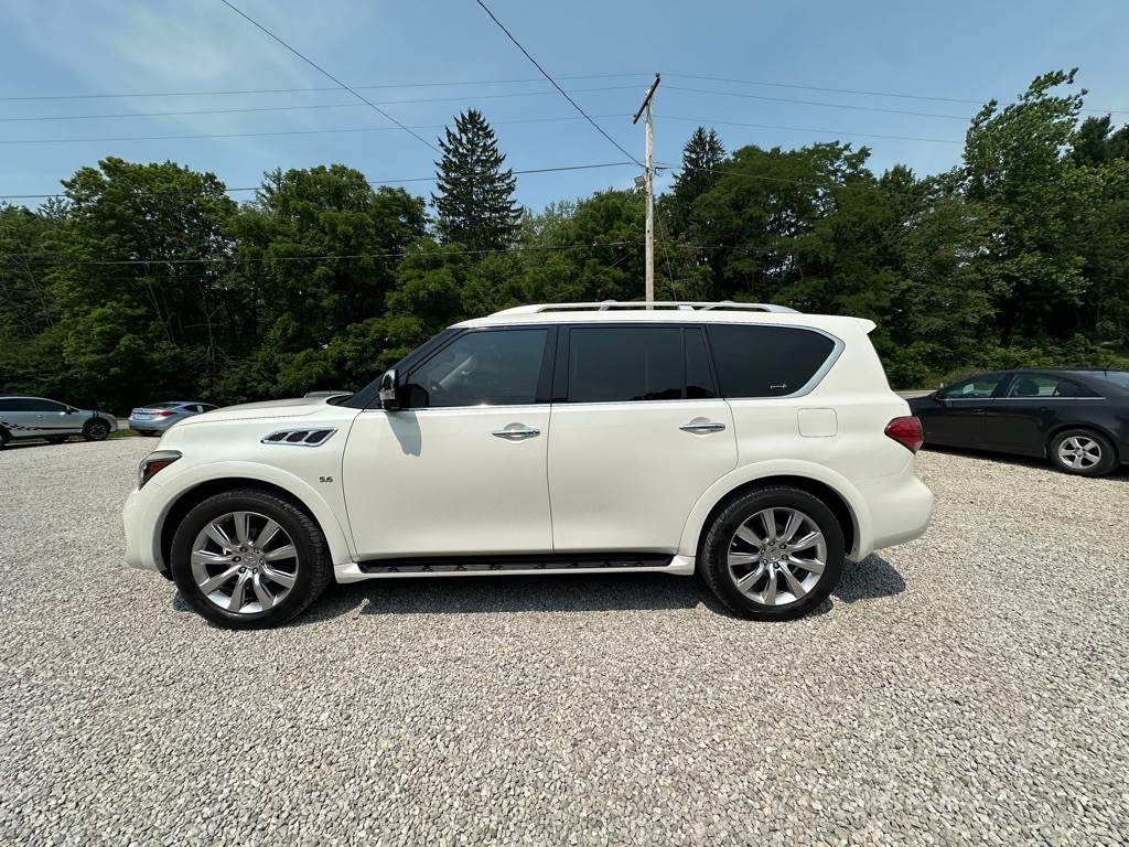 2016 INFINITI QX80 Image 2
