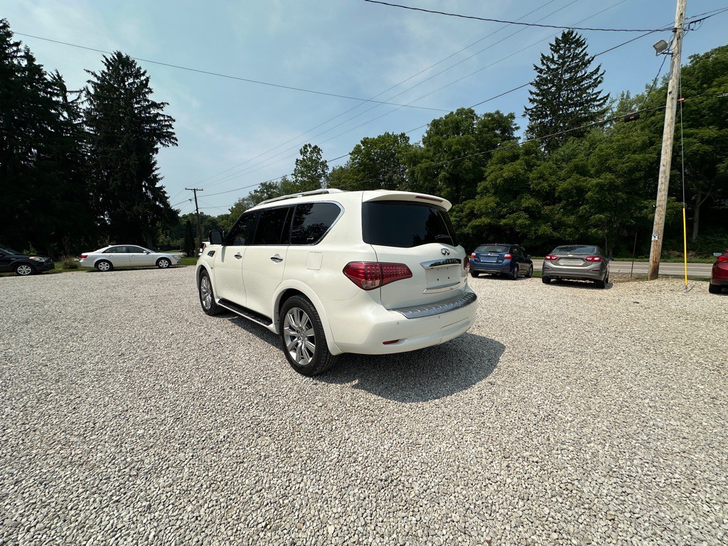 2016 INFINITI QX80 Image 4