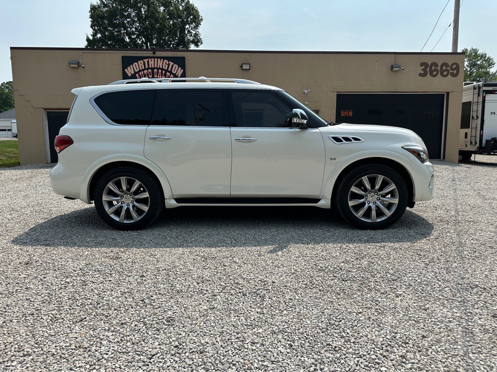 2016 INFINITI QX80 Image 8