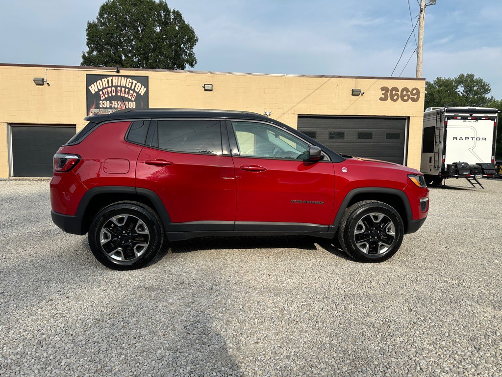 2017 Jeep Compass Image 2