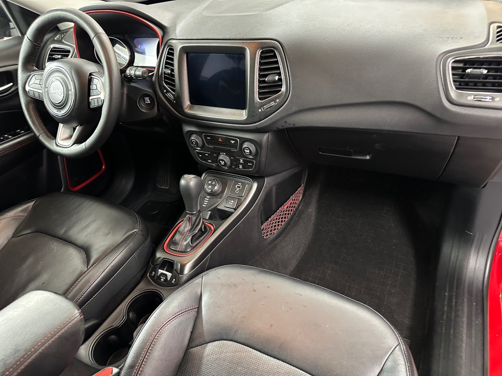 2017 Jeep Compass Image 15