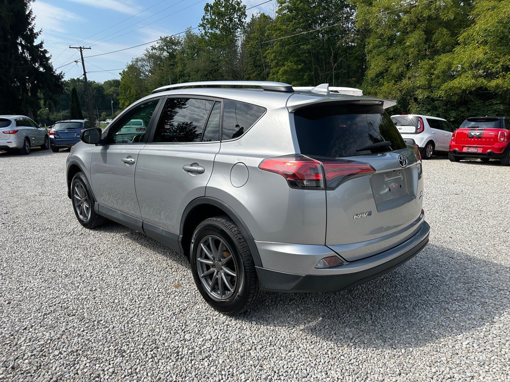 2016 Toyota Rav4 Image 8