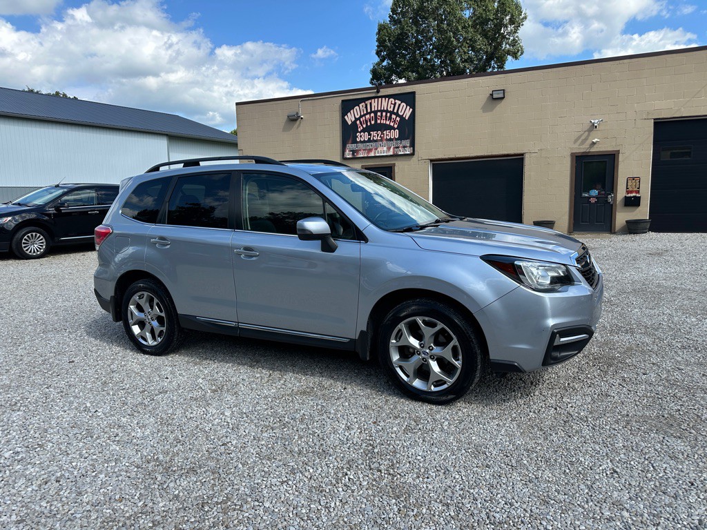 2017 Subaru Forester Image 2