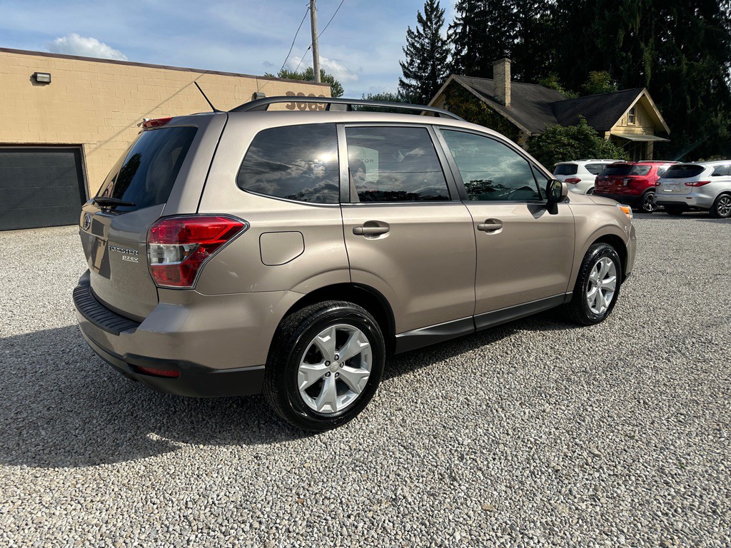2014 Subaru Forester Image 3