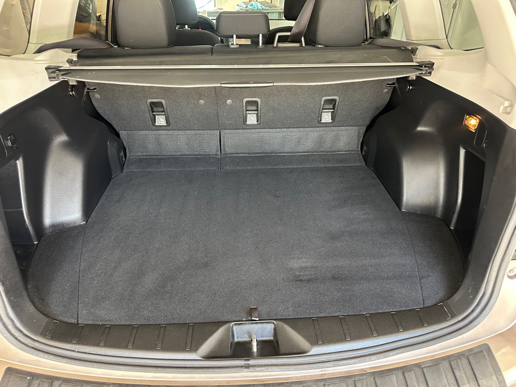 2014 Subaru Forester Image 14