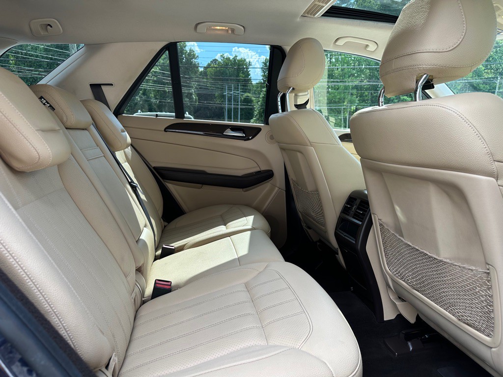 2017 Mercedes-Benz GLE-Class Image 11