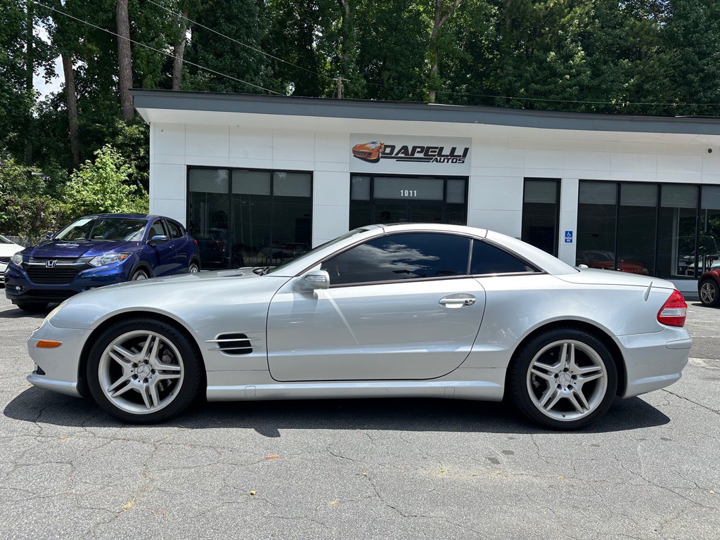 2008 Mercedes-Benz SL-Class Image 2