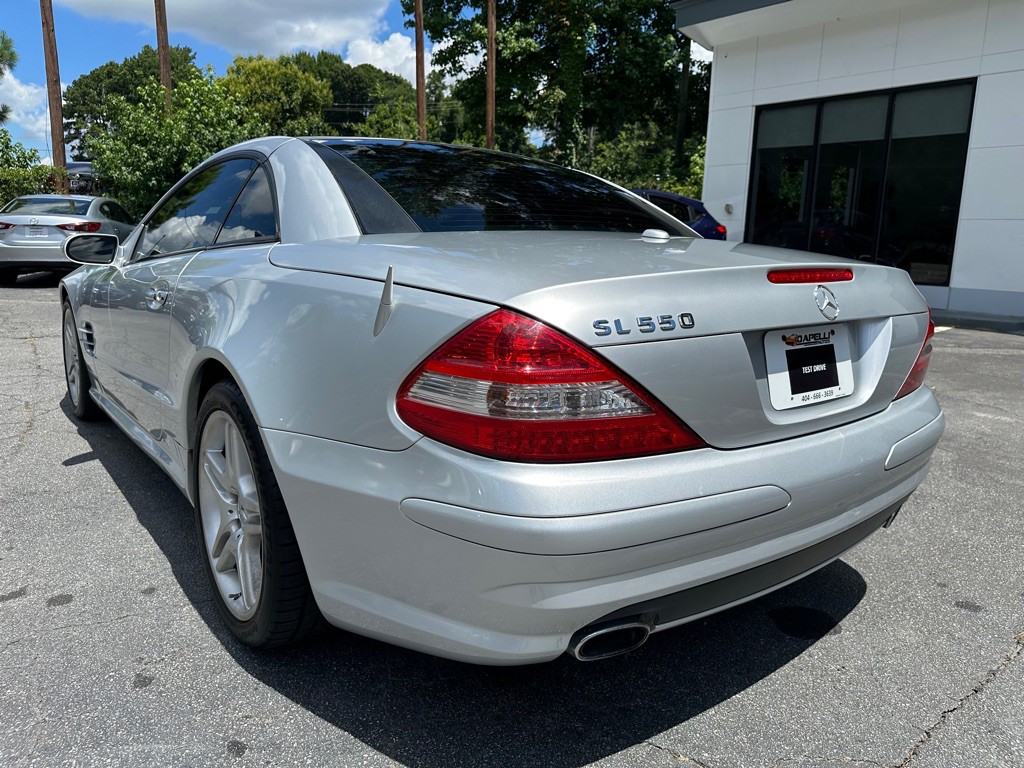2008 Mercedes-Benz SL-Class Image 3