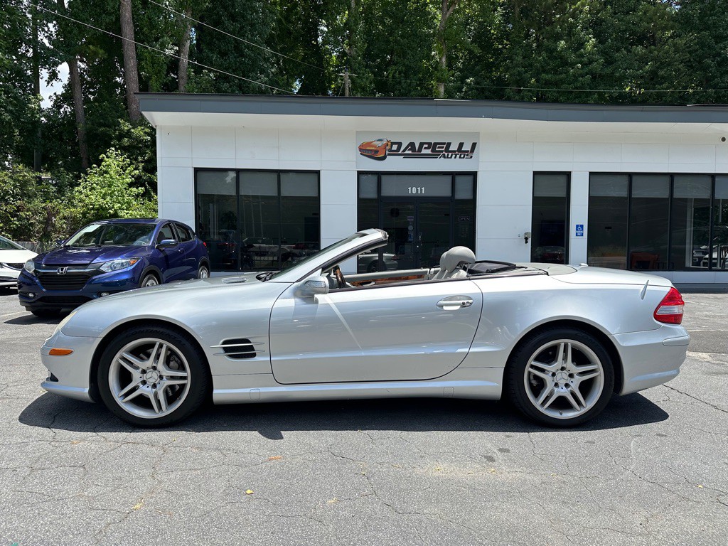 2008 Mercedes-Benz SL-Class Image 8