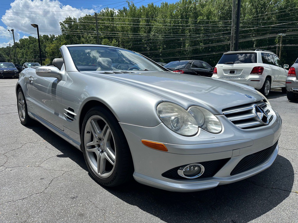 2008 Mercedes-Benz SL-Class Image 10