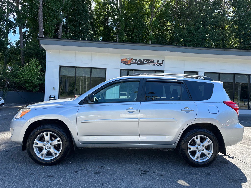 2012 Toyota Rav4 Image 2