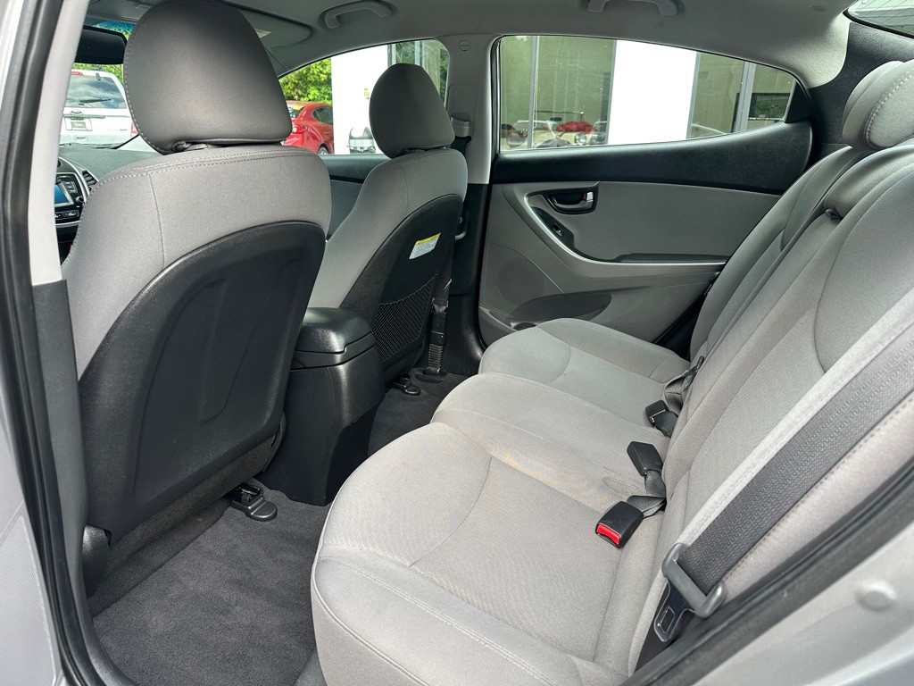 2014 Hyundai Elantra Image 10