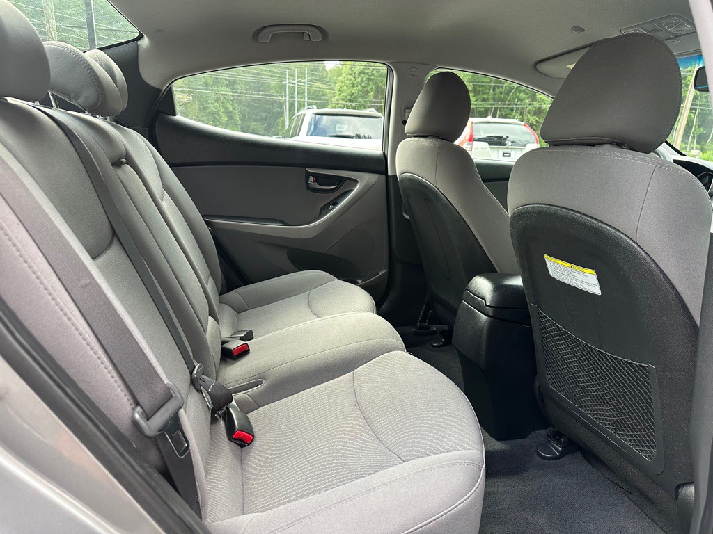 2014 Hyundai Elantra Image 11
