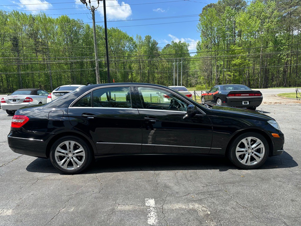 2011 Mercedes-Benz E-Class Image 5