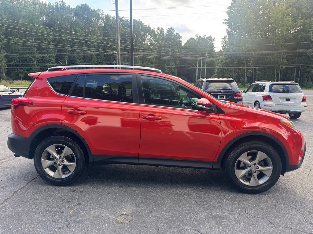 2015 Toyota Rav4 Image 5