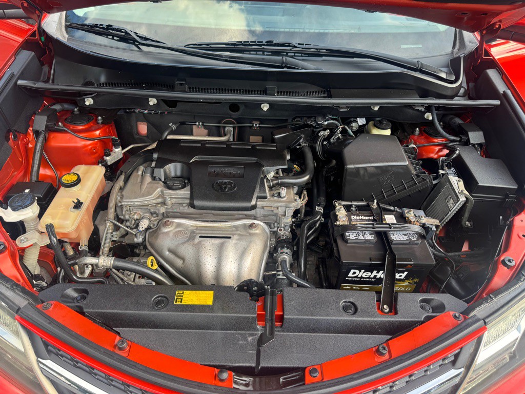 2015 Toyota Rav4 Image 12