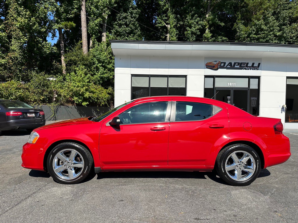 2014 Dodge Avenger Image 2