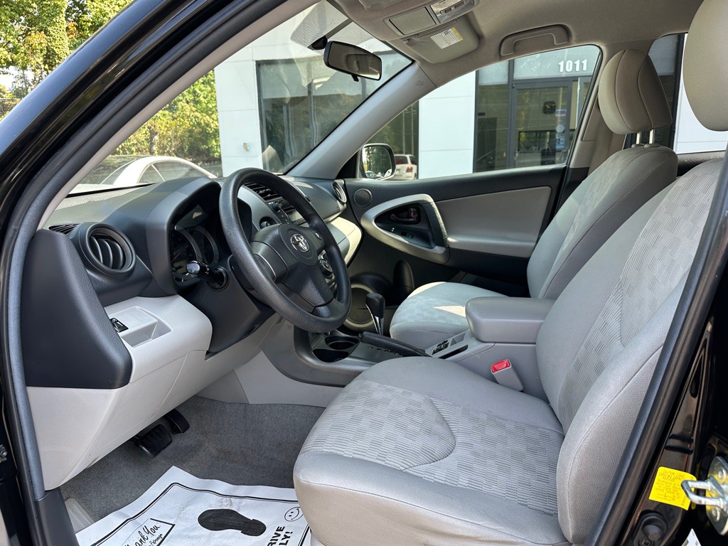 2011 Toyota Rav4 Image 7