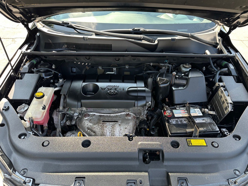 2011 Toyota Rav4 Image 12