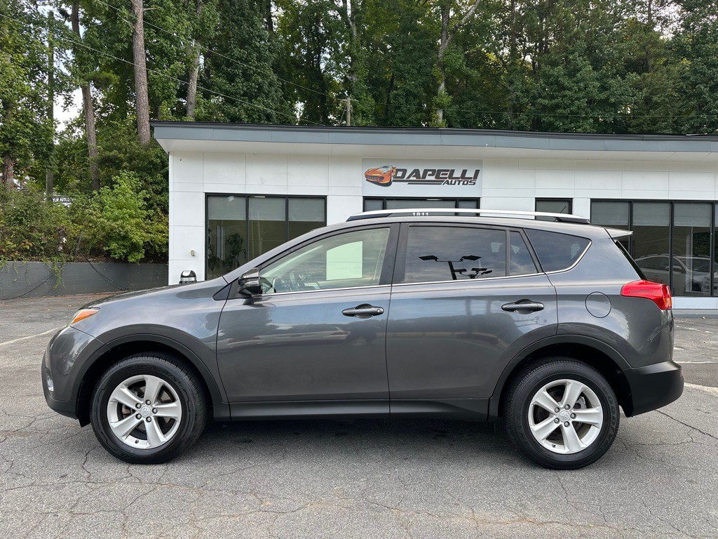 2013 Toyota Rav4 Image 2