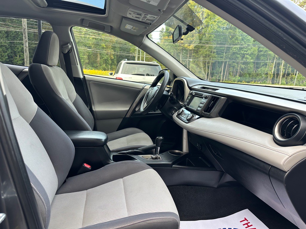 2013 Toyota Rav4 Image 9