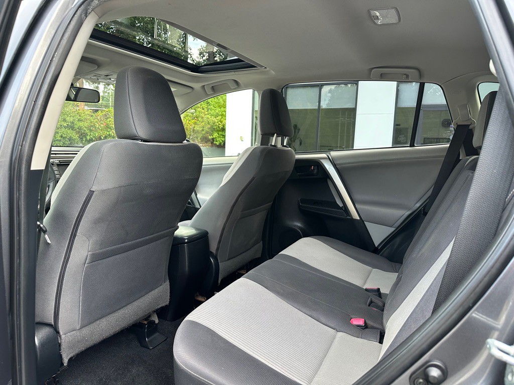 2013 Toyota Rav4 Image 10