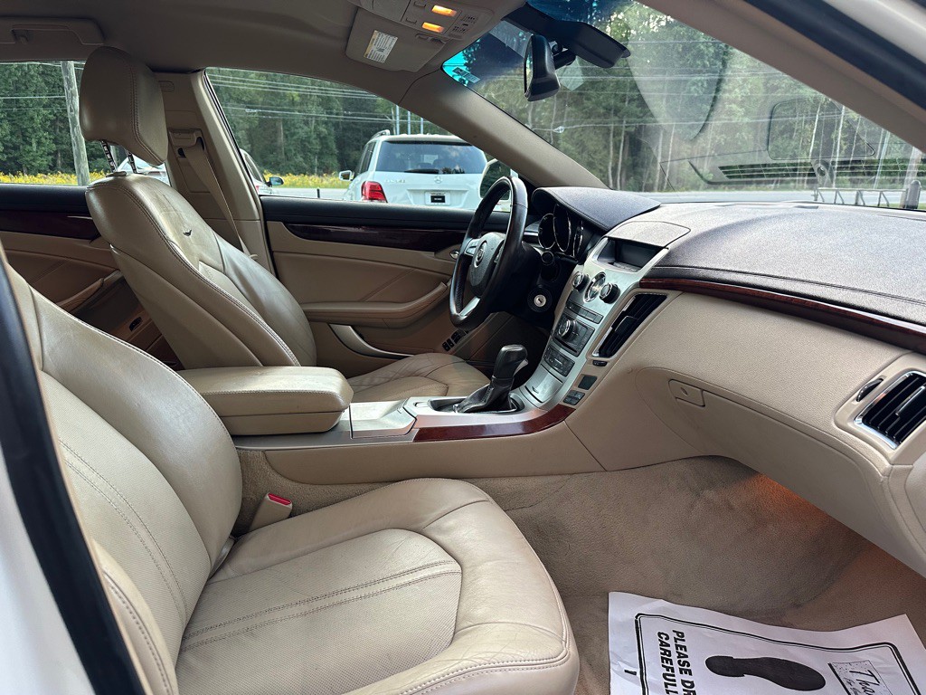 2008 Cadillac CTS Image 9